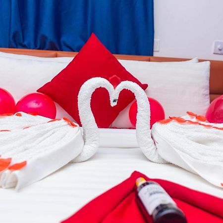 Sky Plus Hotel & Resort Ho Экстерьер фото