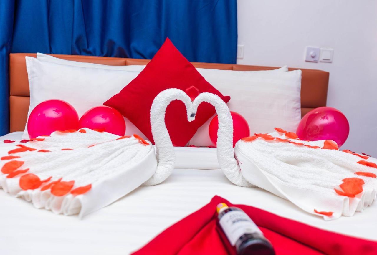 Sky Plus Hotel & Resort Ho Экстерьер фото