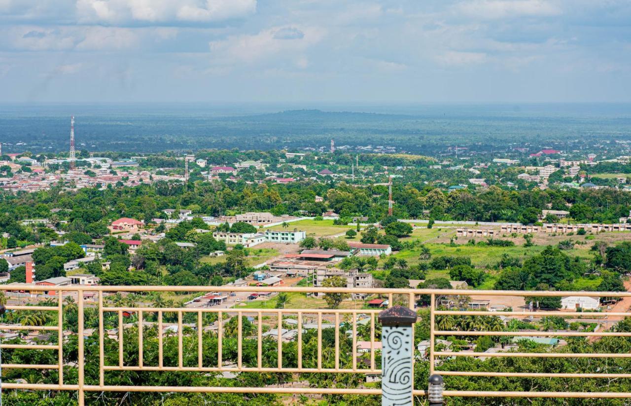 Sky Plus Hotel & Resort Ho Экстерьер фото
