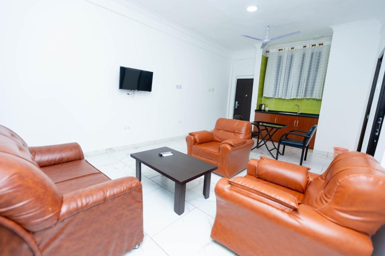 Sky Plus Hotel & Resort Ho Экстерьер фото